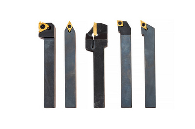 可轉(zhuǎn)位車床工具, 可更換小貼士, 設(shè)置在白色背景上。刀片可旋轉(zhuǎn)到新的切削刃上